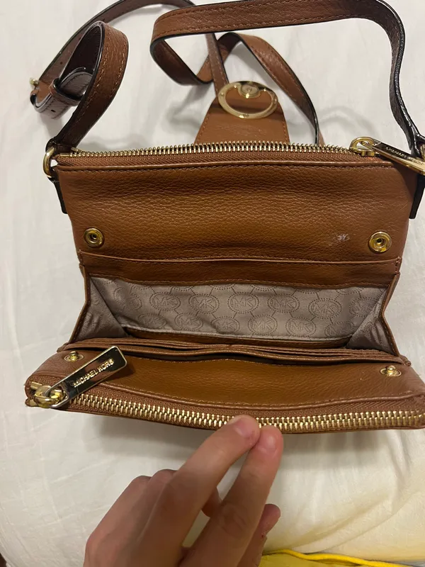 Brown - Image 3