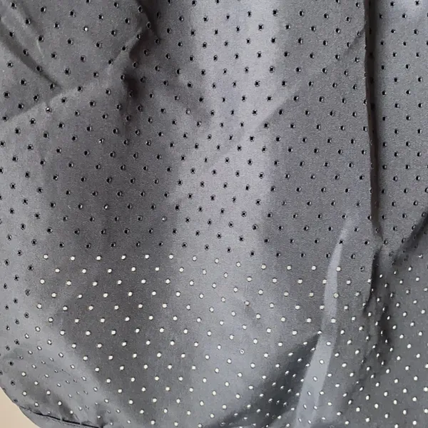 Old Navy Active Wear Shorts - Image 4