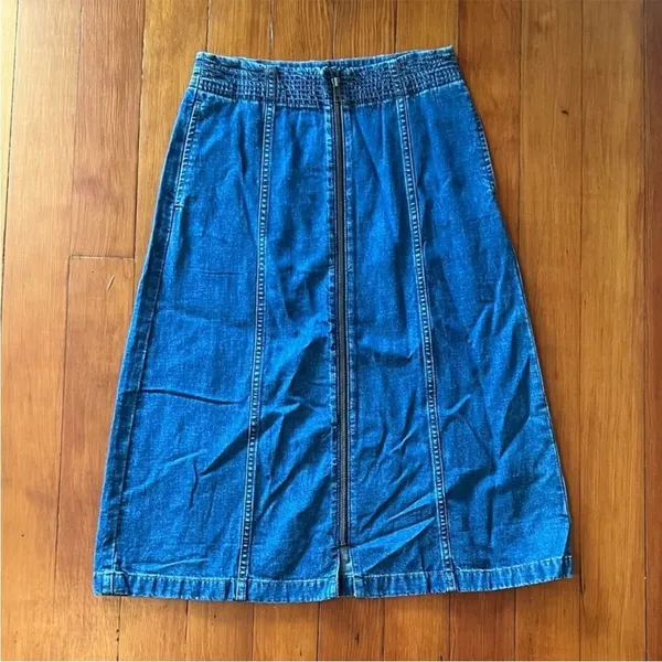 Madewell - Rigid Denim Zip Midi Skirt‎ in Farley Wash - Size 25 - Image 13