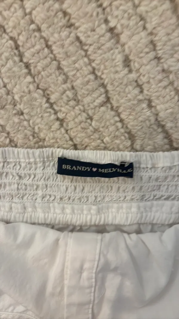 Brandy Melville White Top - Image 2
