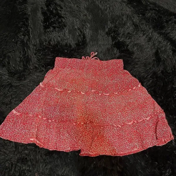 PRINCESS POLLY red floral print mini skirt size 0 women’s - Image 8