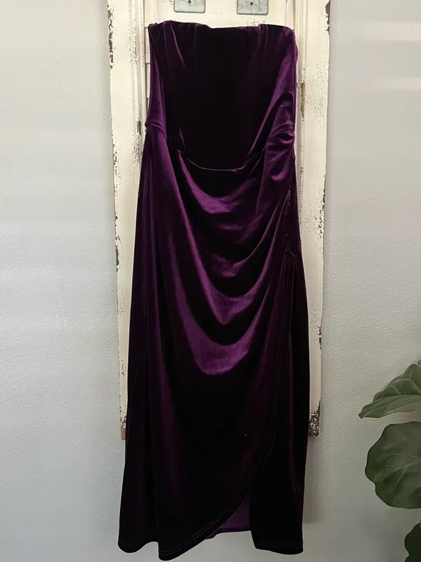 Lulus Glamorous Celebrations Dark Purple Velvet Strapless Tulip Dress size small - Image 5