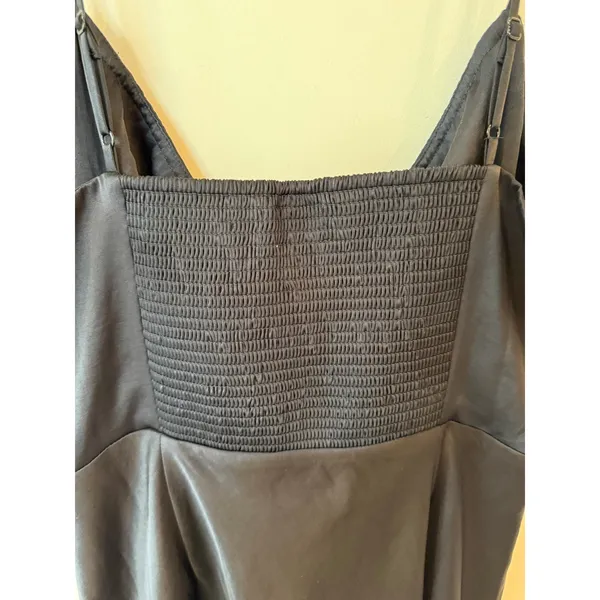Aritzia Wilfred Bellow Cocktail Midi Dress Women's Size 12 Black bodycon - Image 7