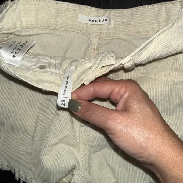 PacSun Butterfly Shorts - Image 8