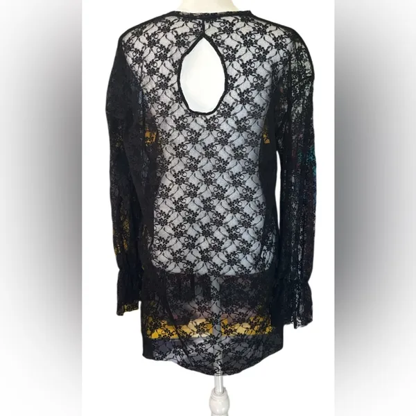 Free People Black Lace Floral Blouse size M - Image 5