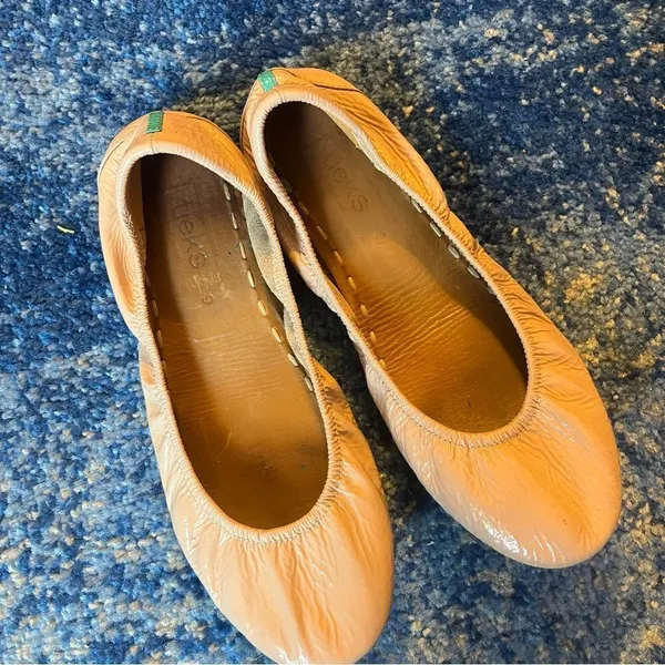 Tieks Biscotti Tan Patent Flats - Image 3