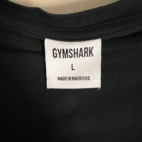🖤 GYMSHARK Black Crop Tee – Size L 🖤 - Image 3