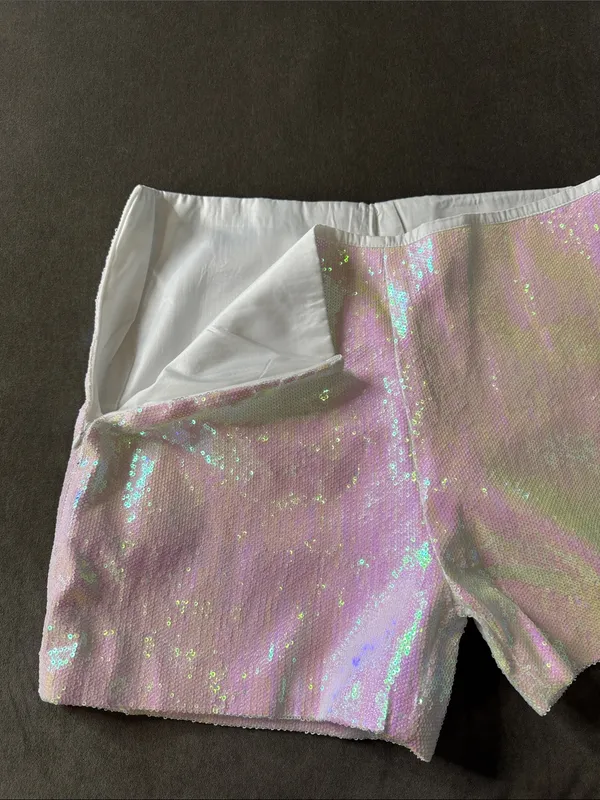 Women’s Iridescent White Sequin Shorts Suit Set Party Festival Size L NWT - Image 14