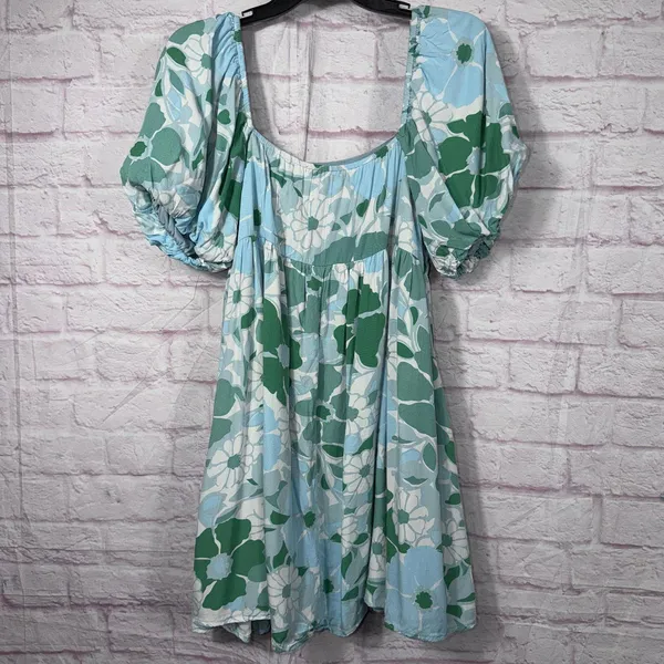 Baevely Medium Floral Puff Sleeve Dress - Image 4