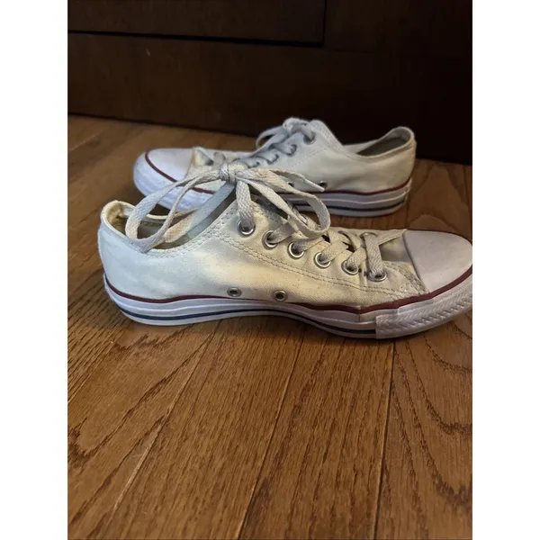 Converse Chuck Taylor All Star Low White Size 5 men 7 women Shoes Sneakers - Image 2