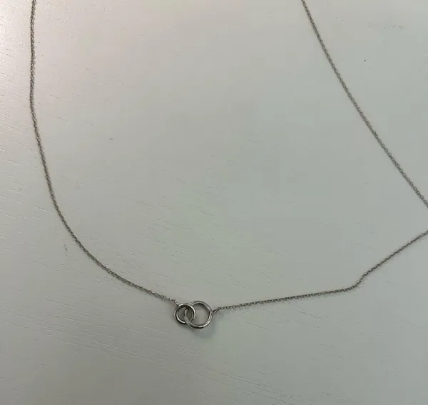 Silver linked infinity necklace - Image 2