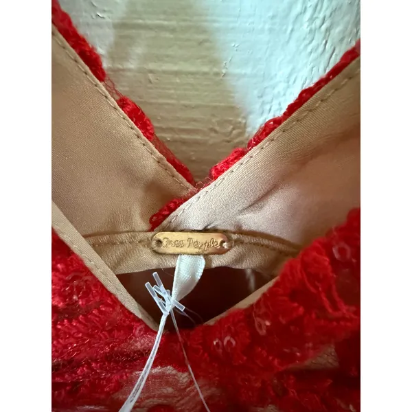 Free People Red Sequin Lace Mini Dress V-Neck Spaghetti Strap Cocktail Size 2 - Image 3