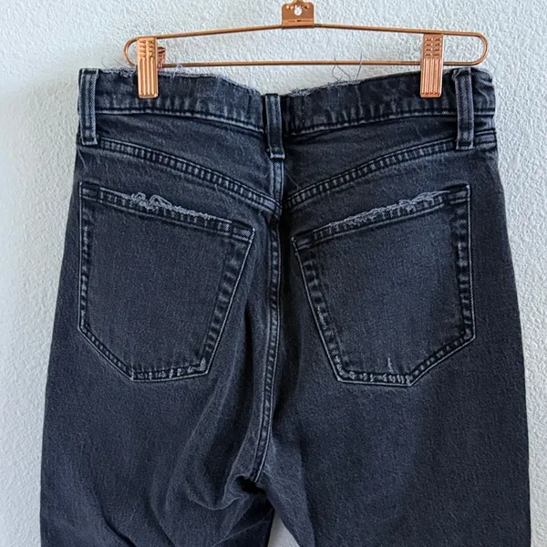 Abercrombie & Fitch The Dad High Rise Distressed Black Jeans 28 | 6S - Image 8