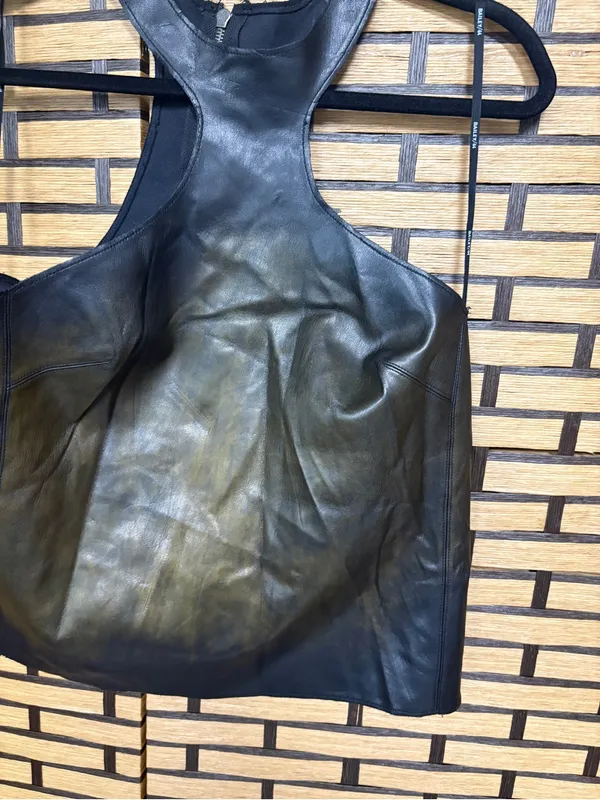 Bailey 44 brown and black faux leather top size large - Image 3