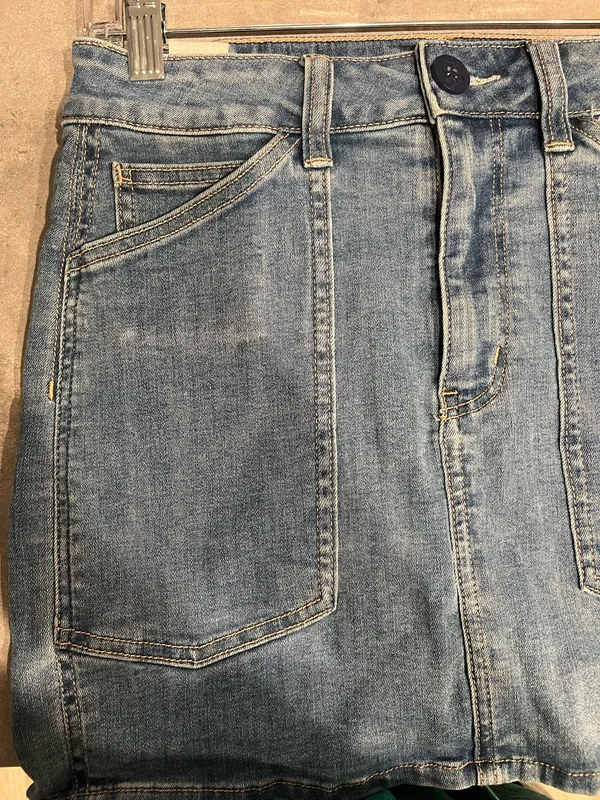 American Eagle Skirt - Image 3