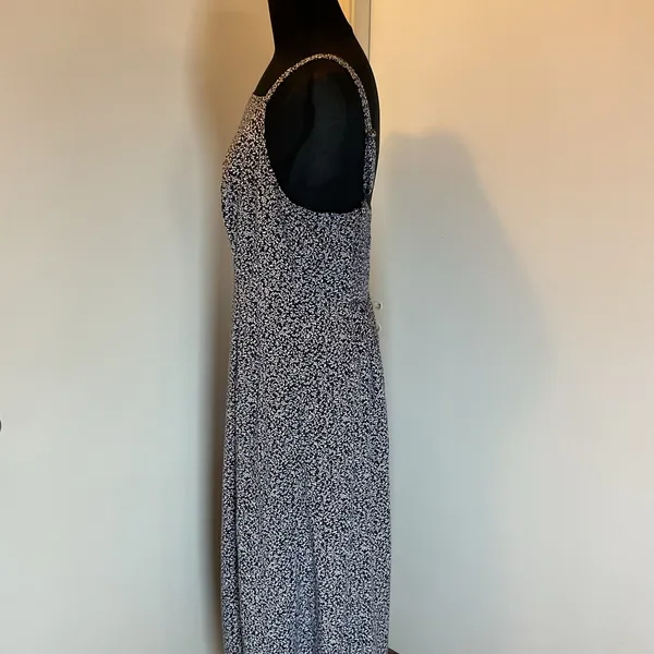 Old Navy 6. Sleeveless Floral Sundress Blue Maxi Dress Size Large - Image 5