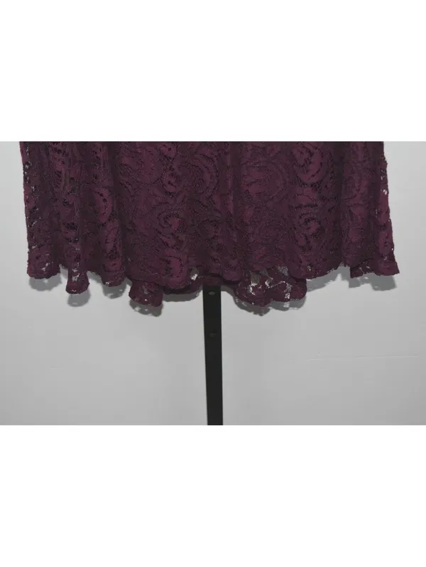 Kimchi Blue Urban Outfitters Burgundy Lace Mini Dress Size 4 V-Neck - Image 5