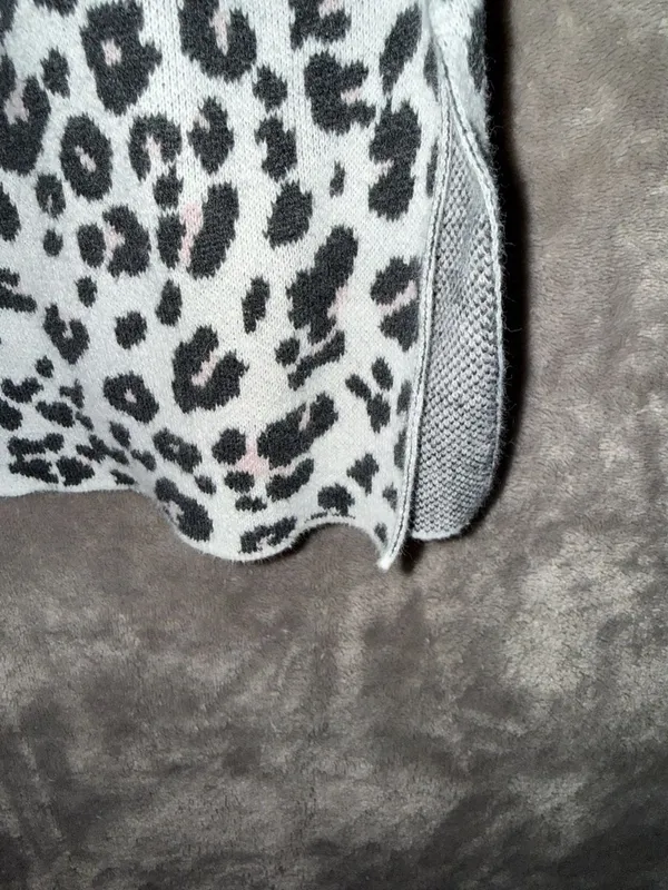 LOFT Women's Size M Leopard Print Mock Neck Cotton Sweater - Image 2
