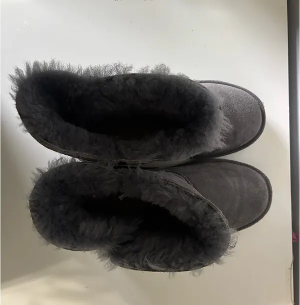 BEARPAW Boots - Image 3