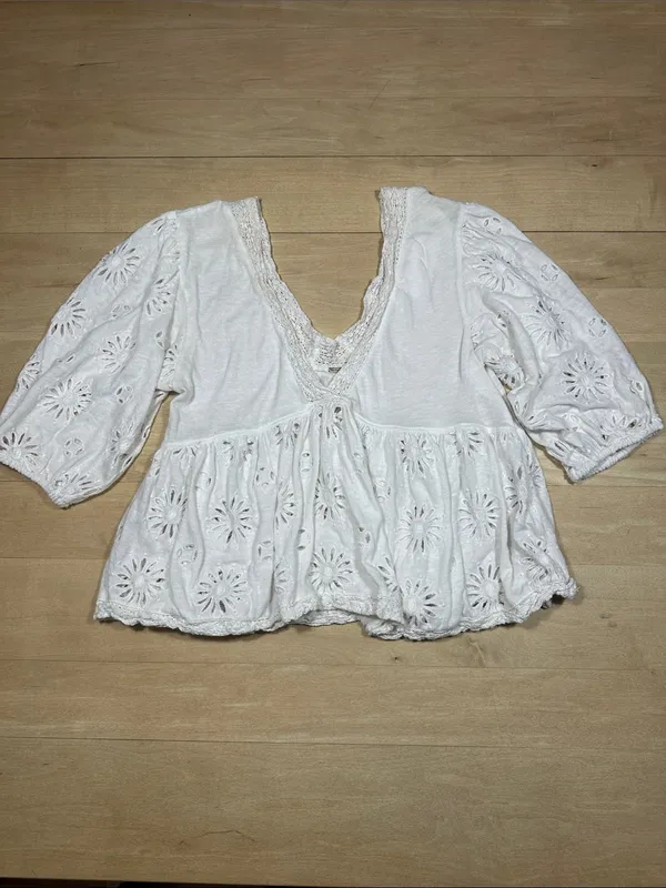 Free People Costa Eyelet Top Sz S - Image 6