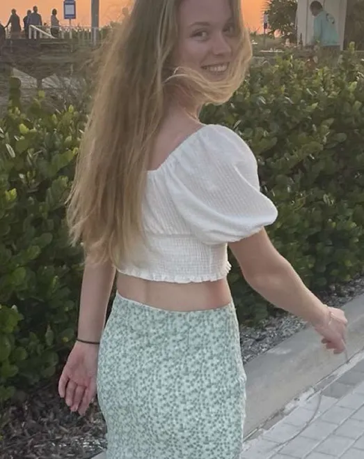 Altar'd State Top Puff Sleeve Crop - Image 2