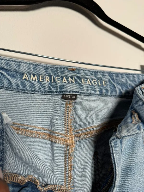 American Eagle Wide-Leg High-Rise Jeans - Image 2