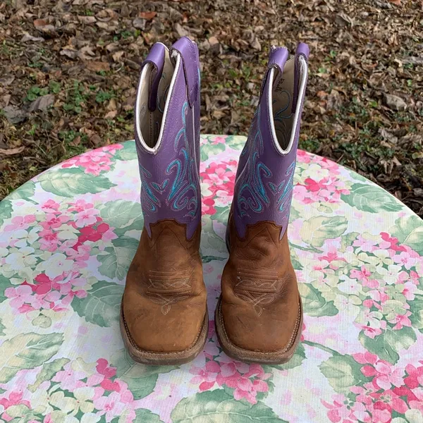 Old West Purple, Blue and Brown Embroidered Cowboy Boots Size 5D - Image 2