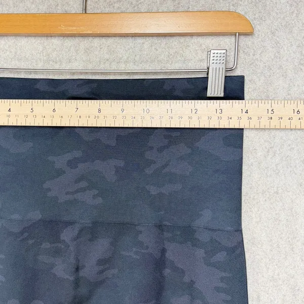 Spanx Look At Me‎ Now Seamless Camo Leggings Black 1X/TG High Waisted Athleisure - Image 4