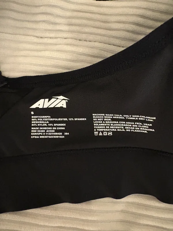 Black sports bra - Image 3