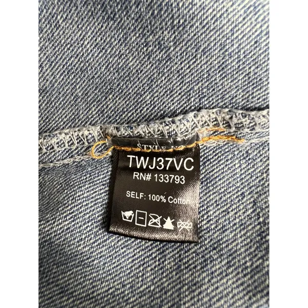 POL Denim Jean Jacket Womens S Blue Studded‎ Distressed Oversized - Image 10
