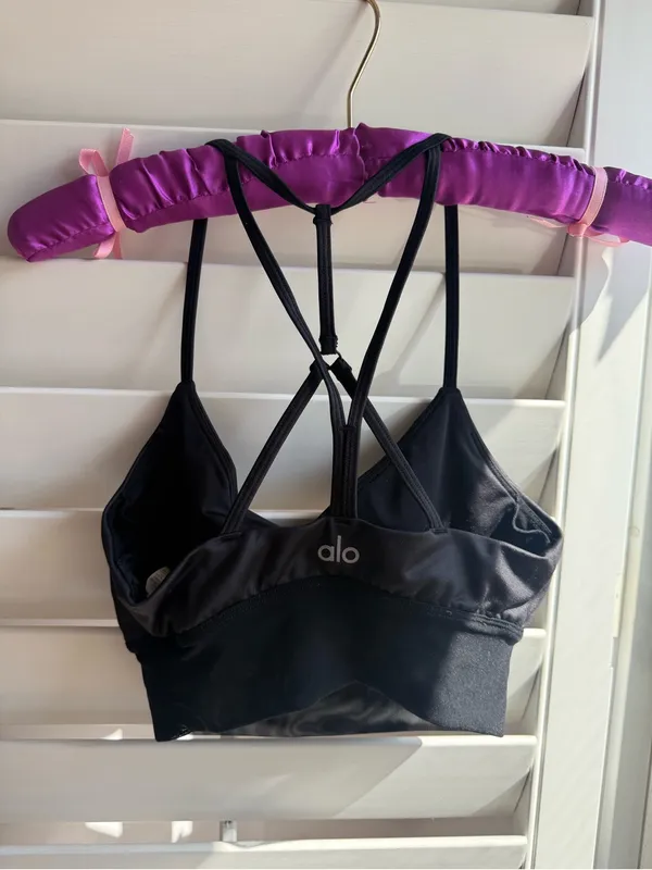 ALO Yoga Glossy Strappy Sports Bra - Black xs mesh bottom - Image 5