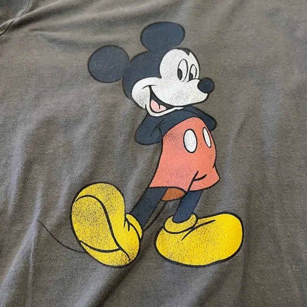 Gap Disney Mickey Mouse Graphic Tee Charcoal Gray Short Sleeve Scoop Neck Medium - Image 2