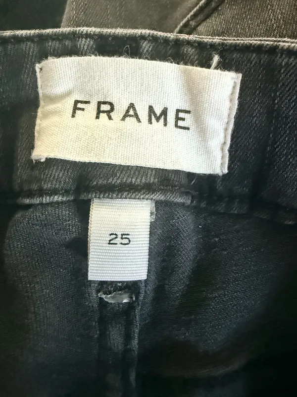 FRAME Le Mini Boot Jeans - Image 4