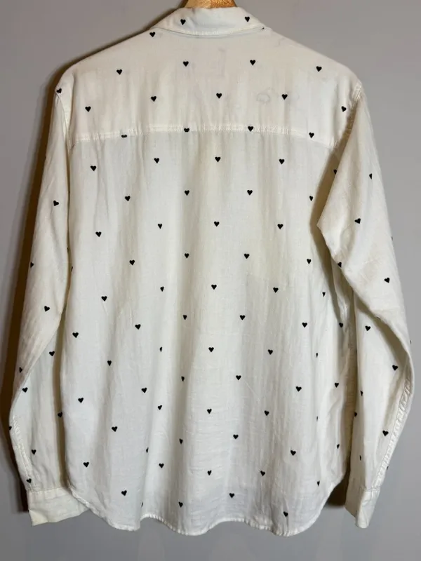 Abercrombie & Fitch Heart Print Boyfriend Button Up Shirt Women's Small Ivory - Image 10