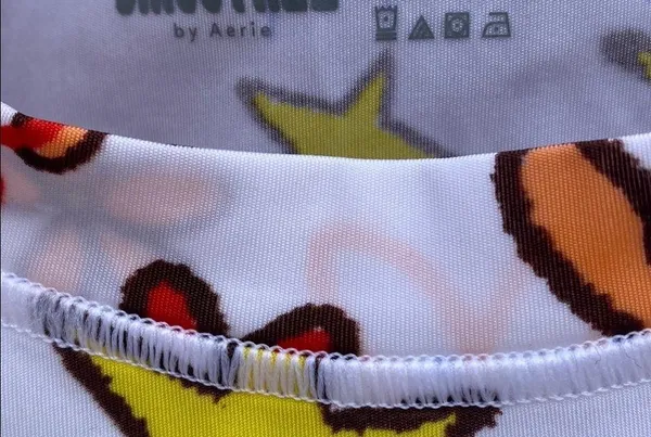 SMOOTHEZ by Aerie Graffiti like Crop Top Vibrant Design Size L Non Slip Hem - Image 2