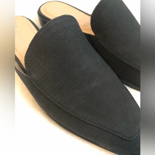 Black and Tan Animal Print Mules size 6.5 New Without Box minimalist business - Image 2