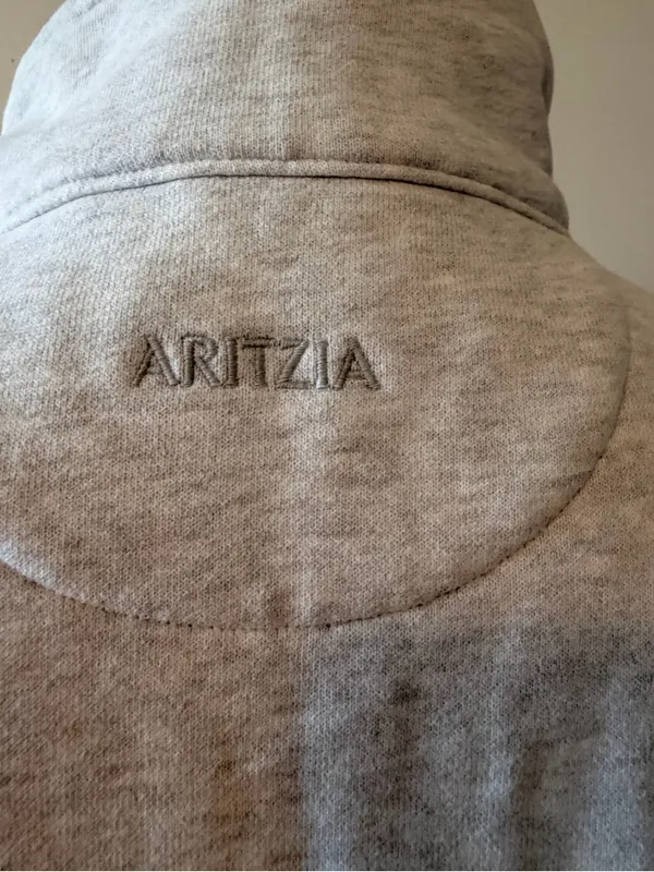 Aritzia Cozy Sweatfleece Boyfriend 1/2 Zip oversized sweatshirt size small NWT - Image 13