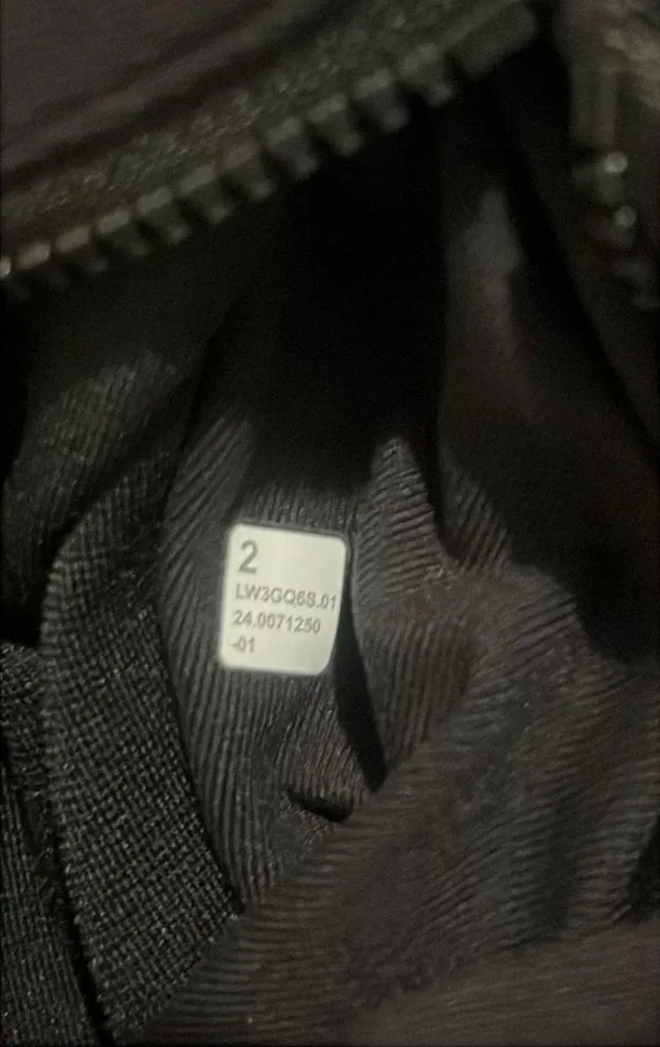 Define Jacket Lululemon Nulu Size 2 - Image 5