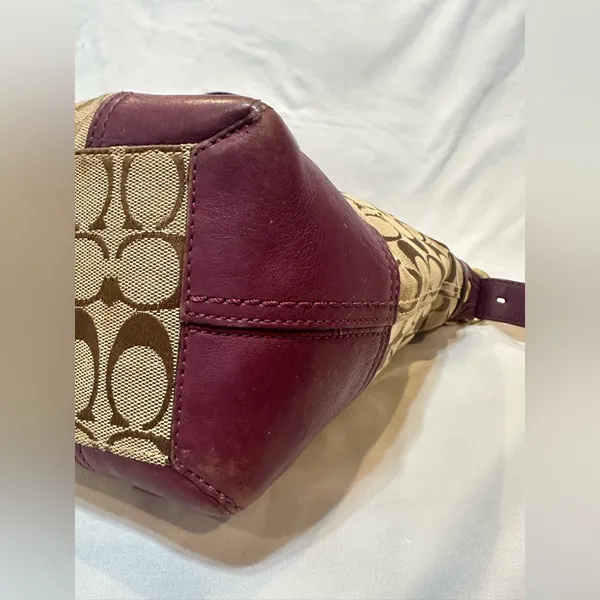Coach Signature Monogram Canvas and Leather Hobo Shoulder Crossbody bag - Image 7