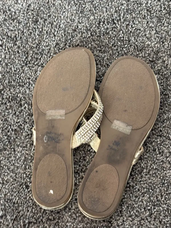 GUESS Women's Gold Rhinestone Thong Sandals - Image 6