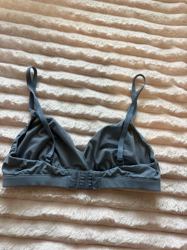 SKIMS Triangle Bralette  - Image 2