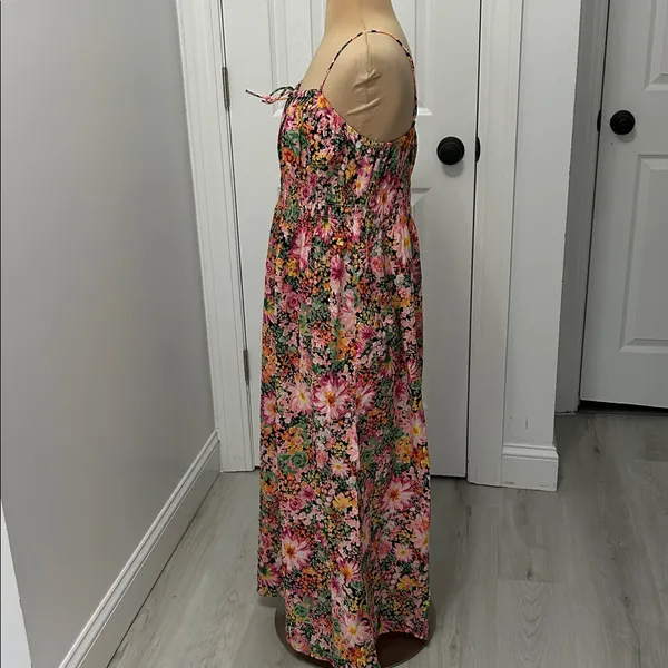 H&M Smocked Floral Cotton Dress - Image 3