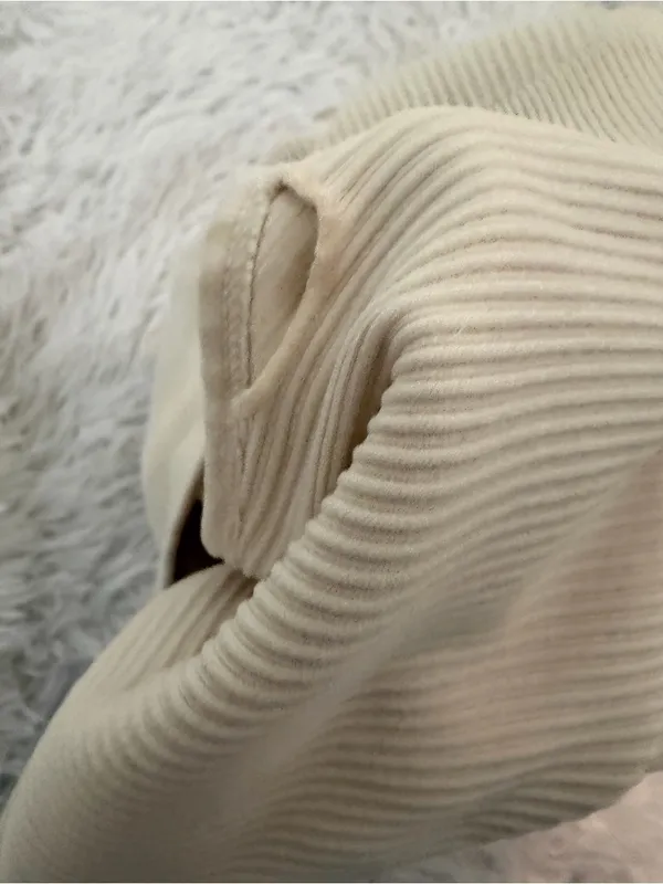🩷 3/$18 Ribbed One Shoulder Sports Bra Beige Size L Removable Pads - Image 5