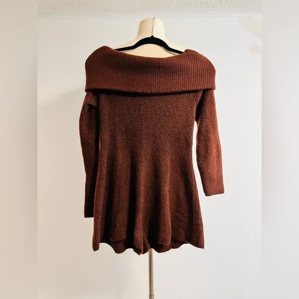Grace Off-the-Shoulder Knit Romper in Dark Brown Large NWOT $59 - Image 2