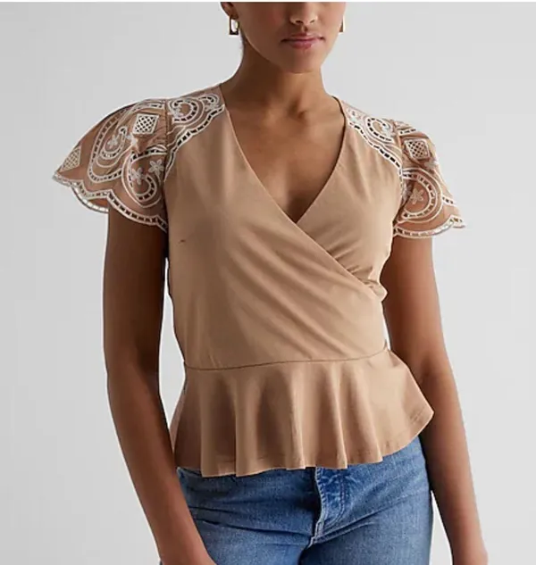 Express Embroidered Eyelet Flutter Sleeve Peplum Top Size Large - Image 4