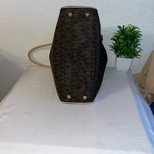 Michael Kors Dark Brown and Tan Logo Tote - Image 15