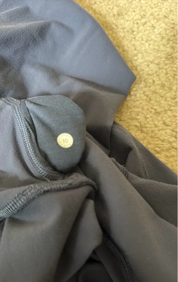 Lululemon Leggings - Image 4