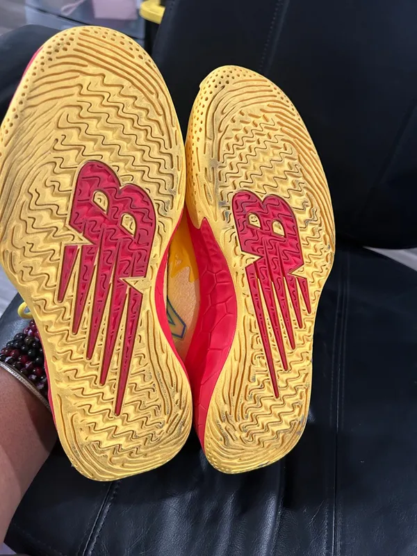 New Balance Fresh Foam X Lav V2 in the "Egg Yolk/True Red" colorway - Image 3