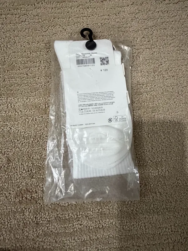 Lululemon Daily Essential Crew Socks Unisex White/Black Wordmark Size M - Image 3