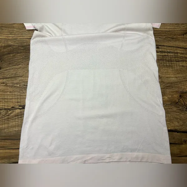 Lululemon Swiftly Top size 6 - Image 4